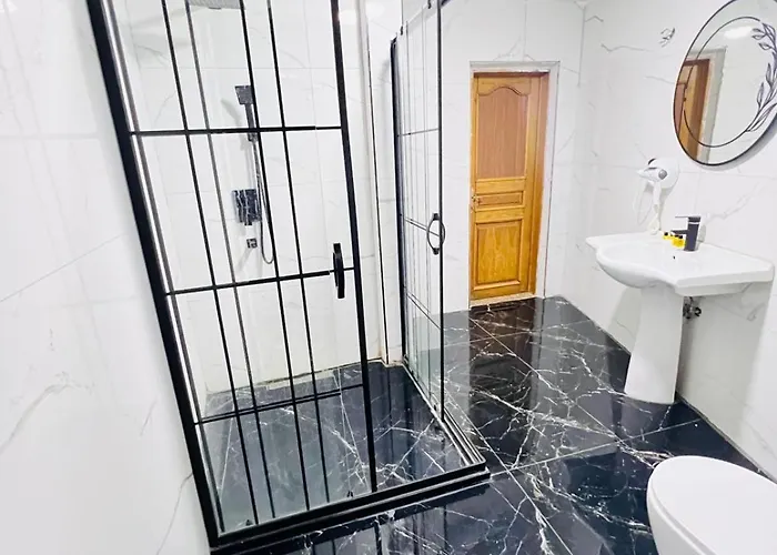 Hotel Pembe Koesk Old Center