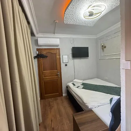 Hotel Pembe Koesk Old Center