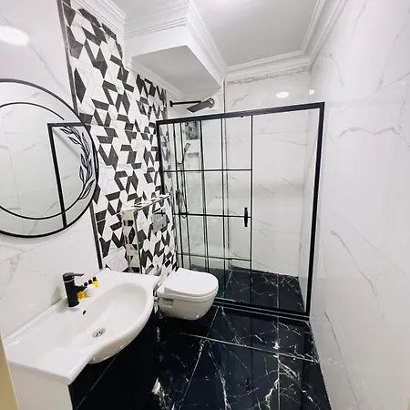 Pembe Koesk Old Center 3*