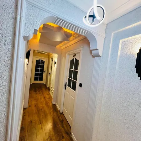 Hotel Pembe Koesk Old Center 3*