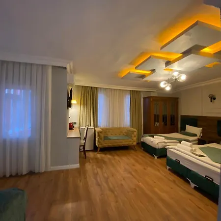 Pembe Koesk Old Center Hotel 3*