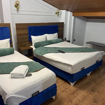 Hotel Pembe Koesk Old Center 3*