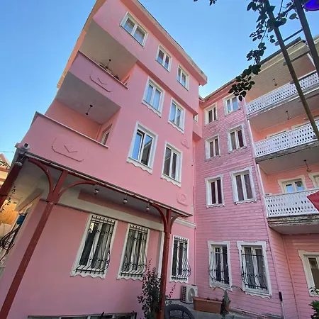 Pembe Koesk Old Center Istanbul