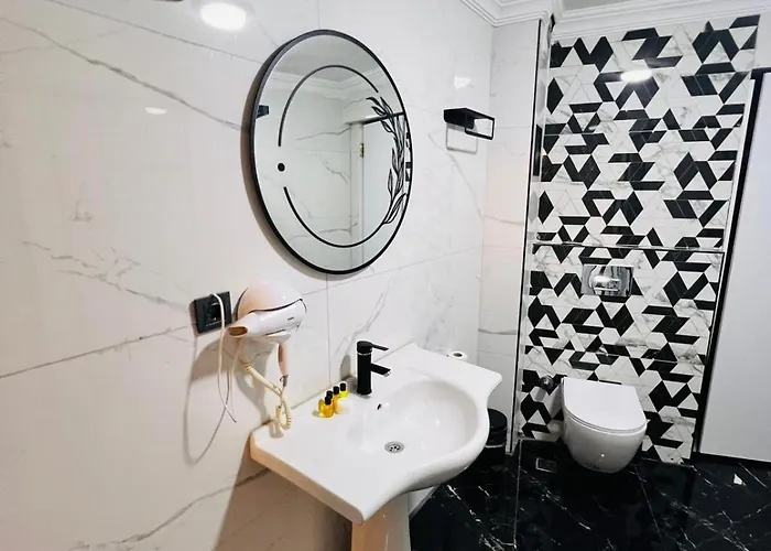 Pembe Koesk Old Center Hotel