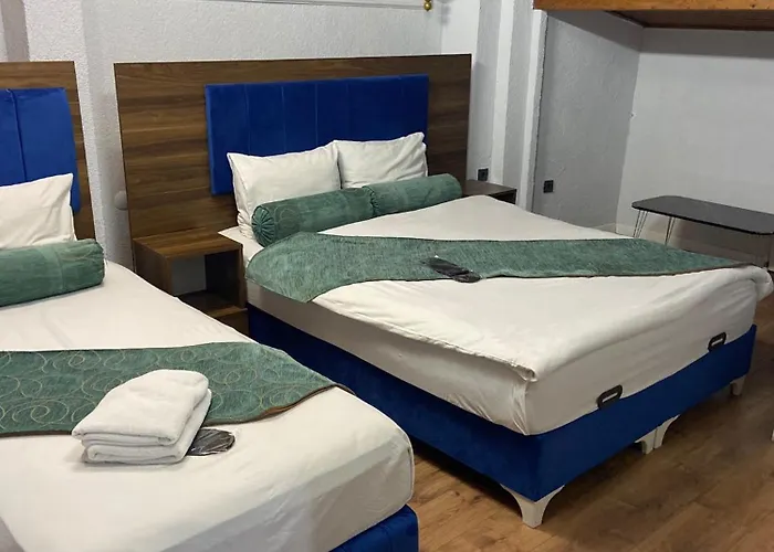 Hotel Pembe Koesk Old Center 3*