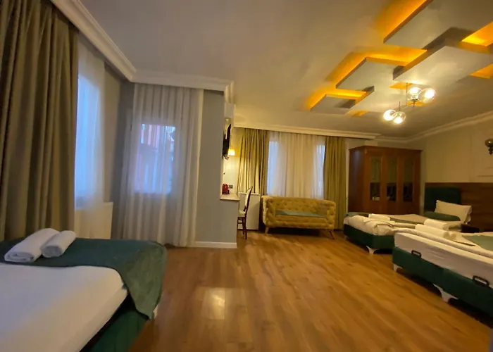 Hotel Pembe Koesk Old Center