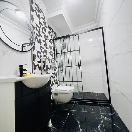Hotell Pembe Koesk Old Center