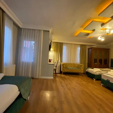 Hotell Pembe Koesk Old Center